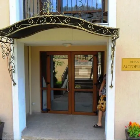 вила астория 2 Apartment Sweti Wlas