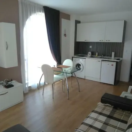 вила астория 2 Apartment Sweti Wlas